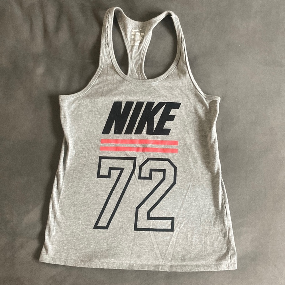 Nike like new workout tank